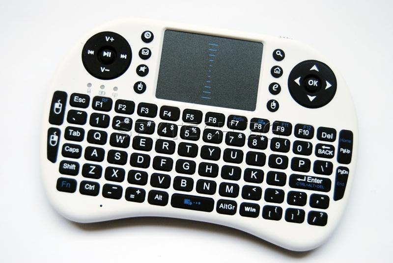 Безжична клавиатура с TouchPad